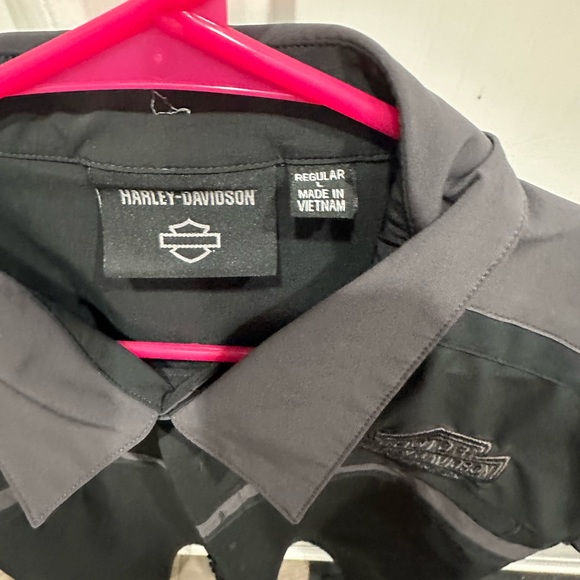 Harley Davidson button down shirt - Picture 3 of 3
